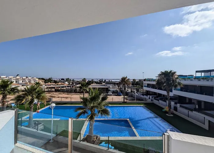 Salinas Views Danuria * 托雷维耶哈